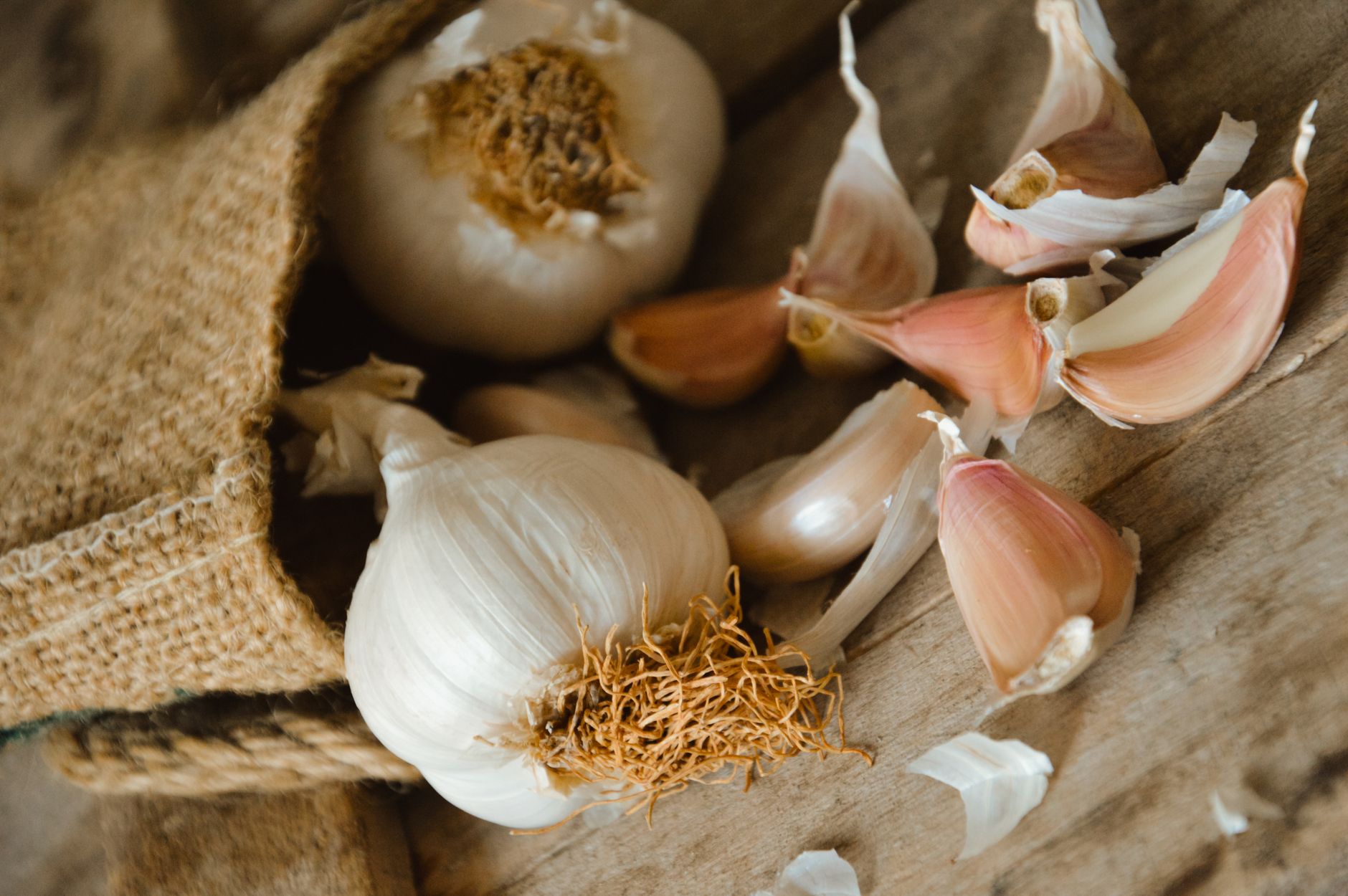 Cloves Laung: The Most Antimicrobial Indian Spice and Its 6 Evidence-Based Uses 2 cloves health benefits India benefits