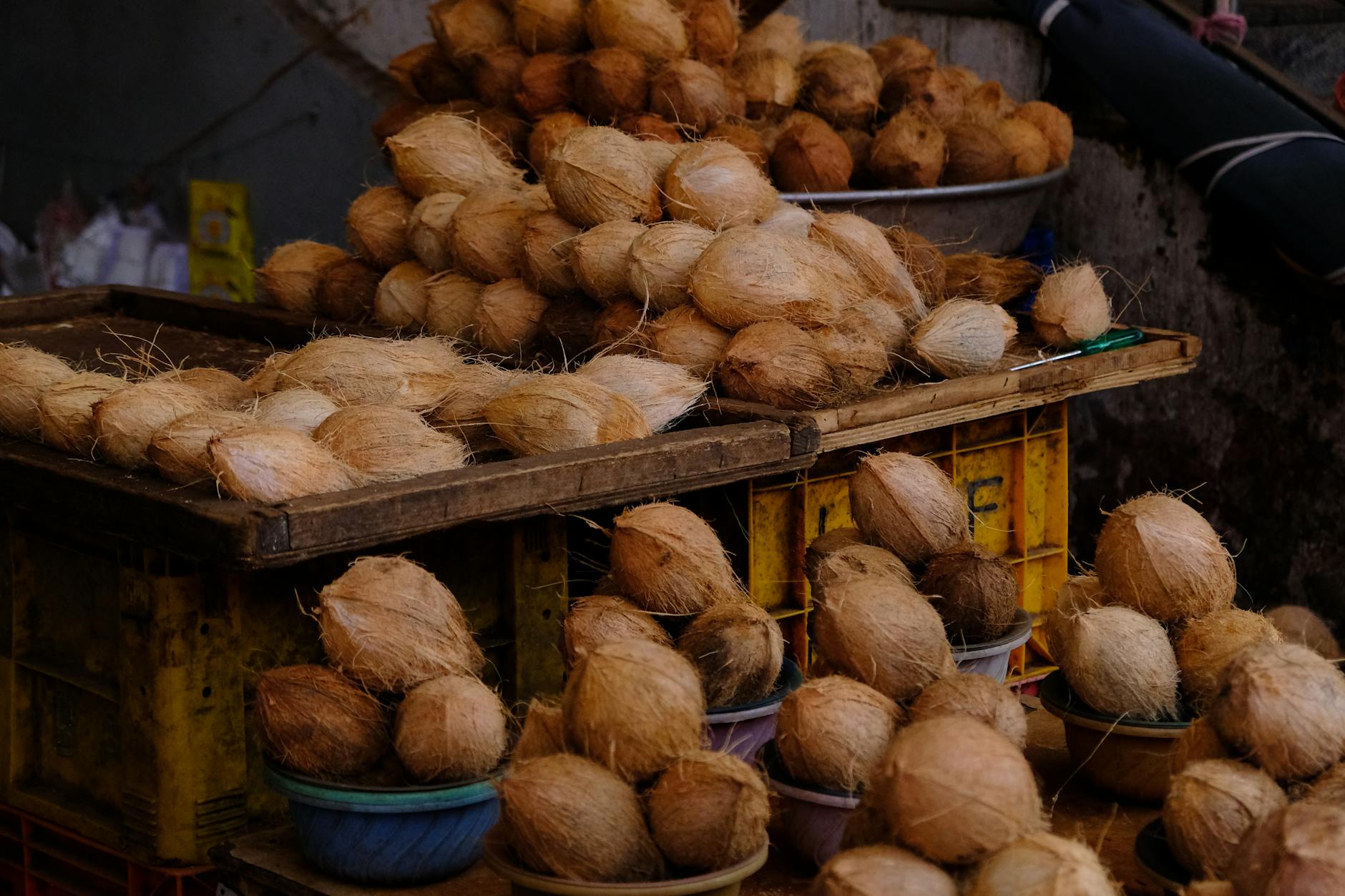 Cold Pressed Coconut Oil: 10 Science-Backed Benefits Beyond Cooking 2 cold pressed coconut oil benefits