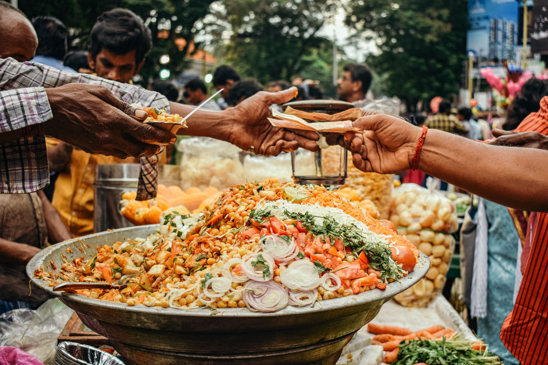 Pre and Post Workout Indian Snacks: Fueling Performance Without Processed Sugar 2 Indian workout snacks benefits